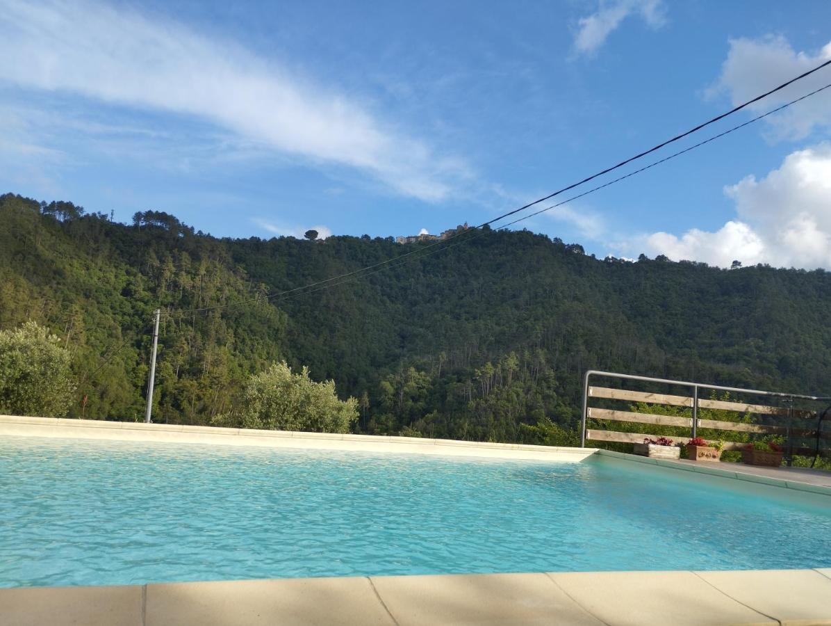 Villa Degli Ulivi Tivegna Eksteriør billede