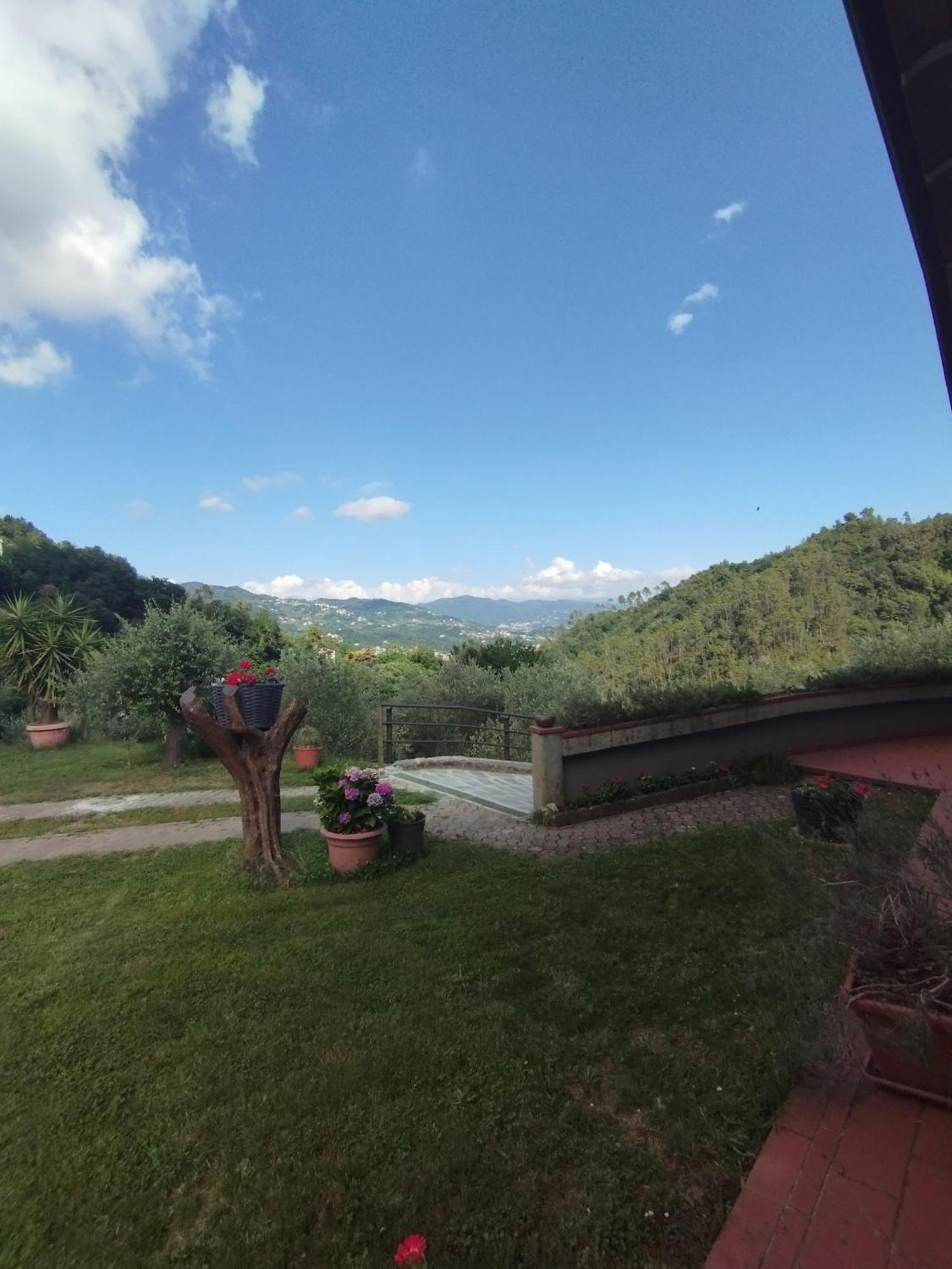 Villa Degli Ulivi Tivegna Eksteriør billede
